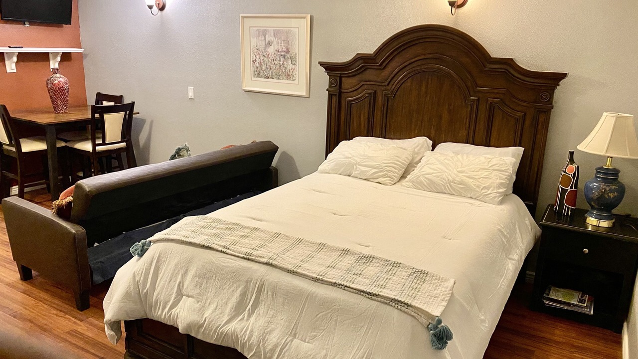 Photo of Bedroom in Green Valley Ranch