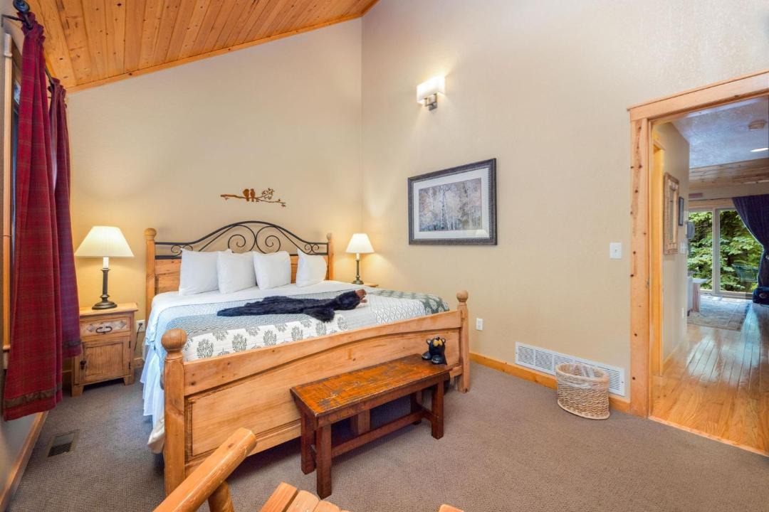 Photo of Others in Fall River Estates
