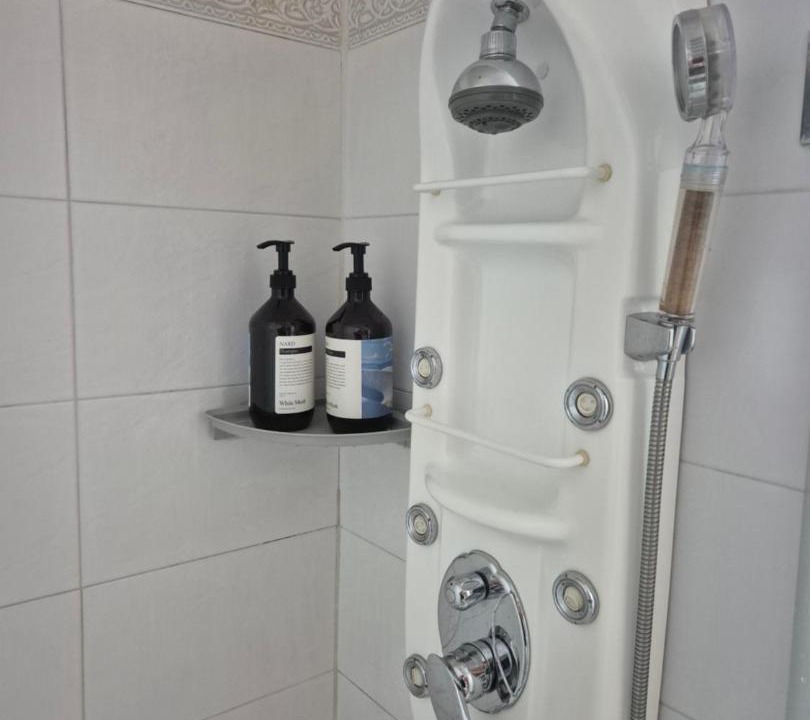 Photo of Bathroom in Nonhyeon-dong