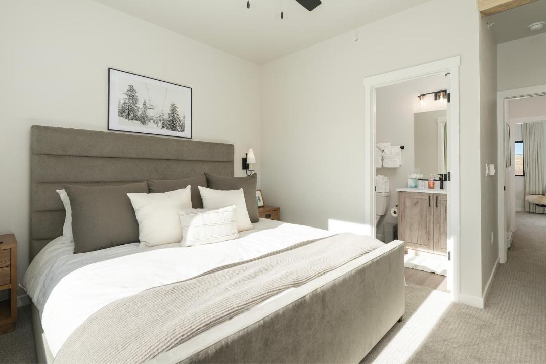 Photo of Bedroom in Granby