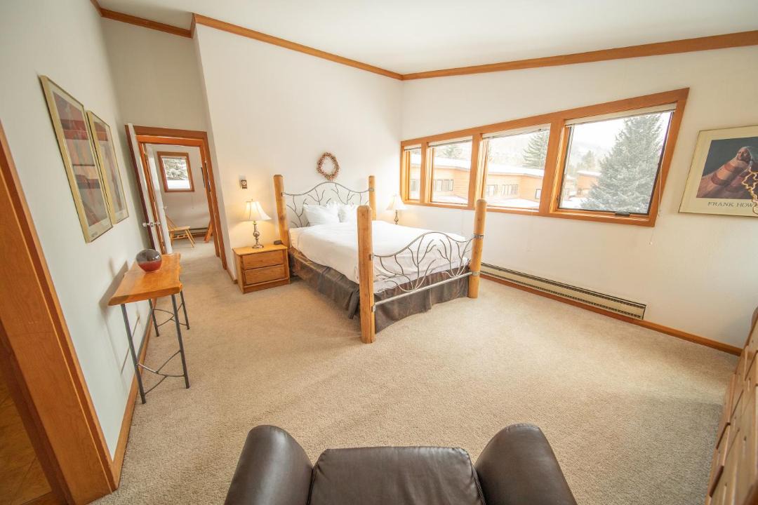 Photo of Bedroom in Keystone
