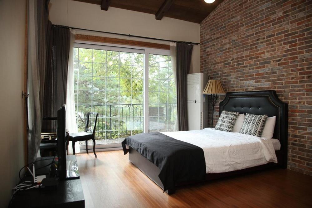 Photo of Bedroom in Gunnam