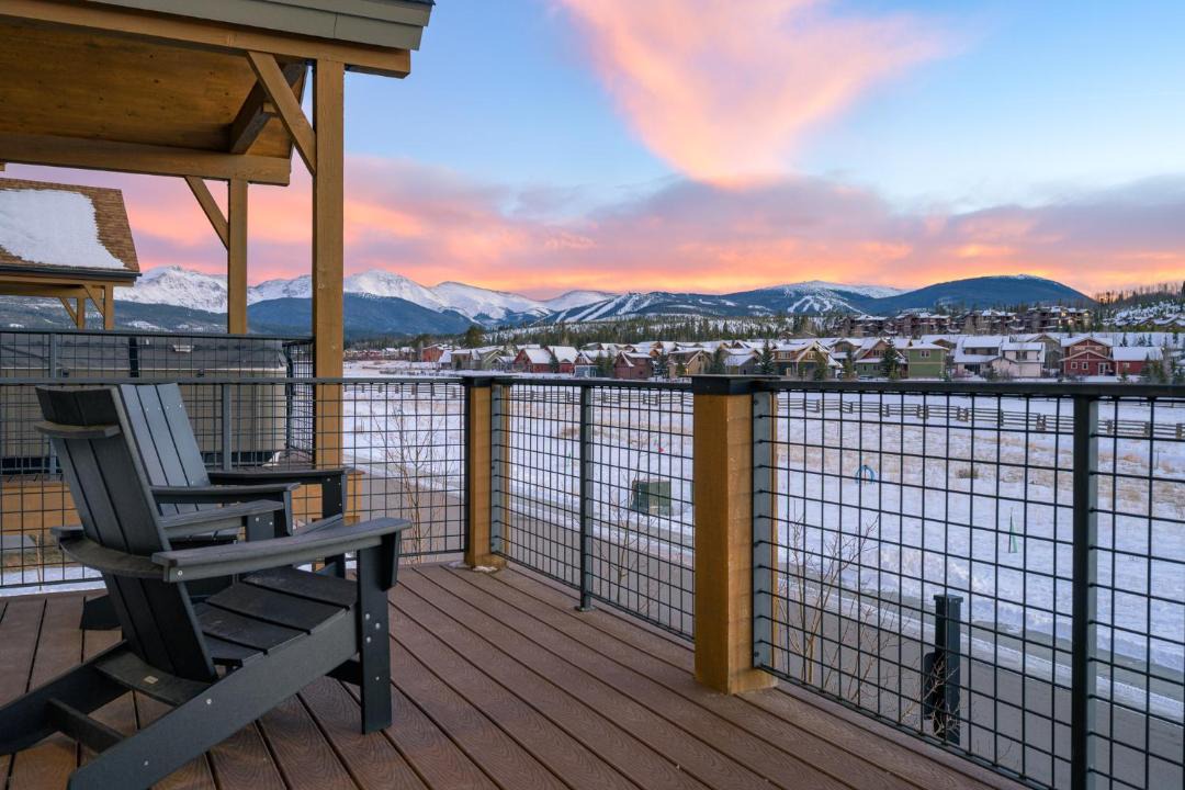 Photo of Patio Balcony in Grand Park