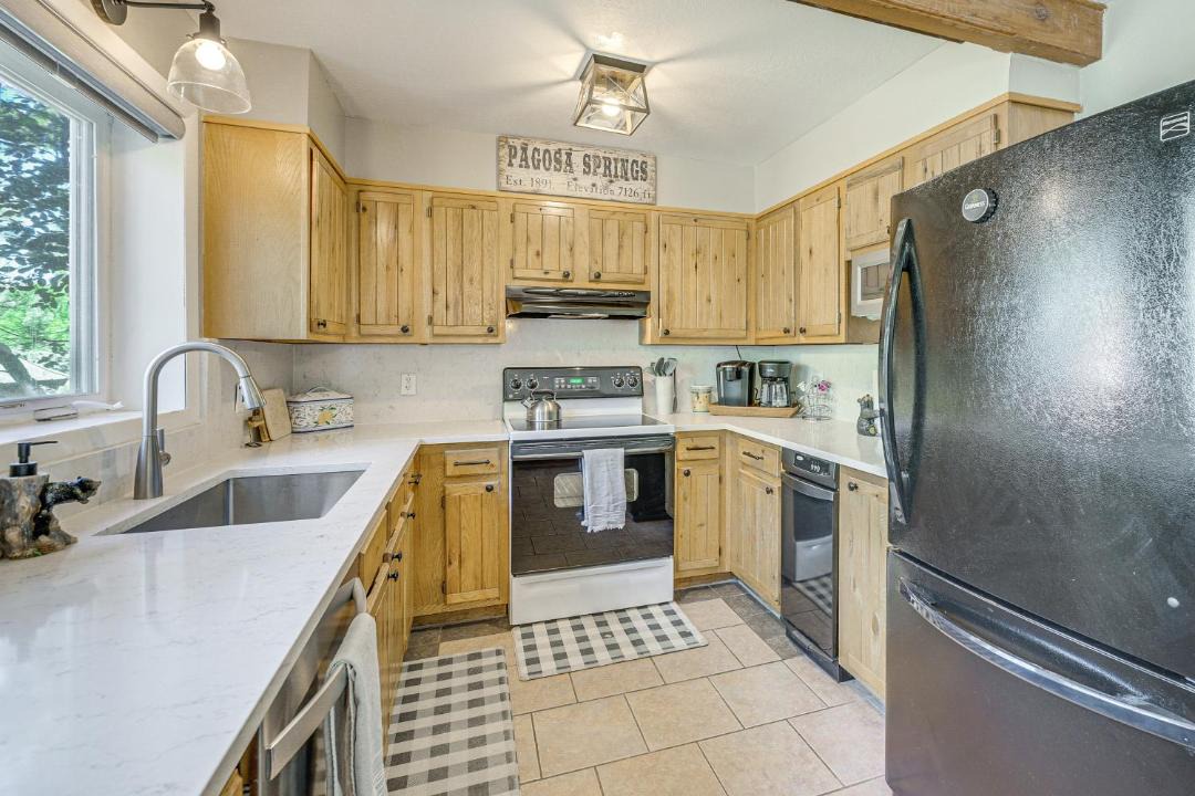 Photo of Kitchen in San Juan River Village