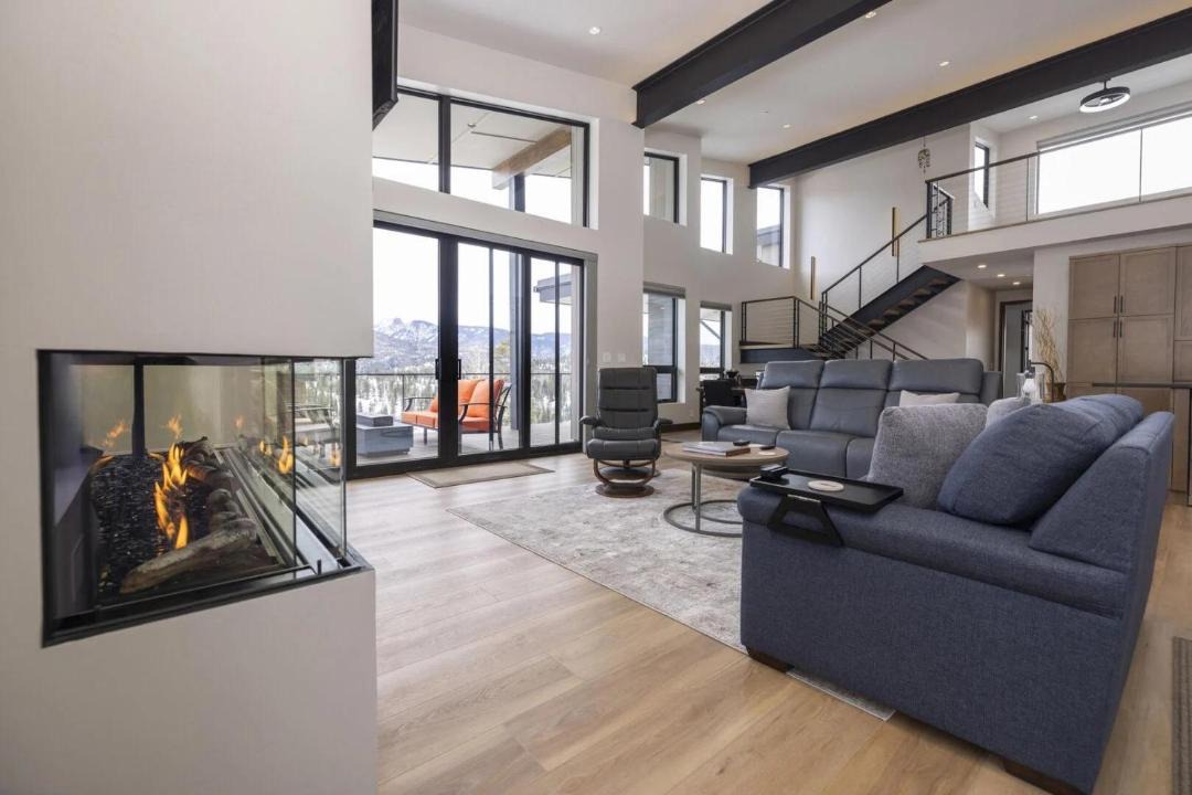 Photo of Livingroom in Purgatory