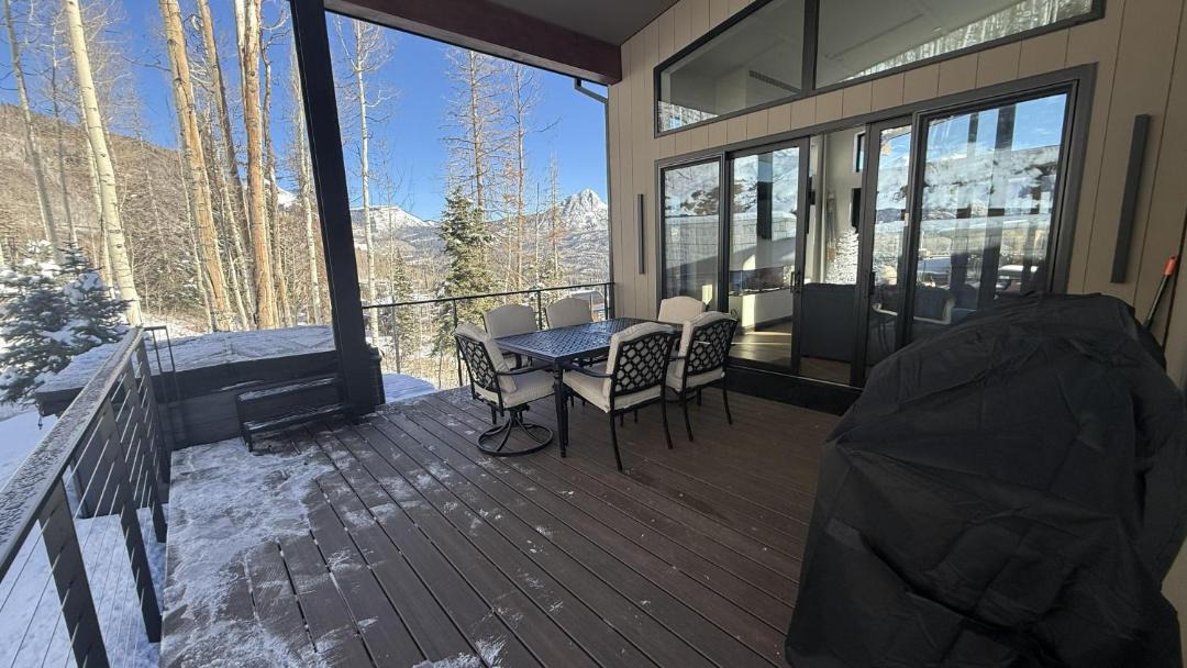 Photo of Patio Balcony in Purgatory