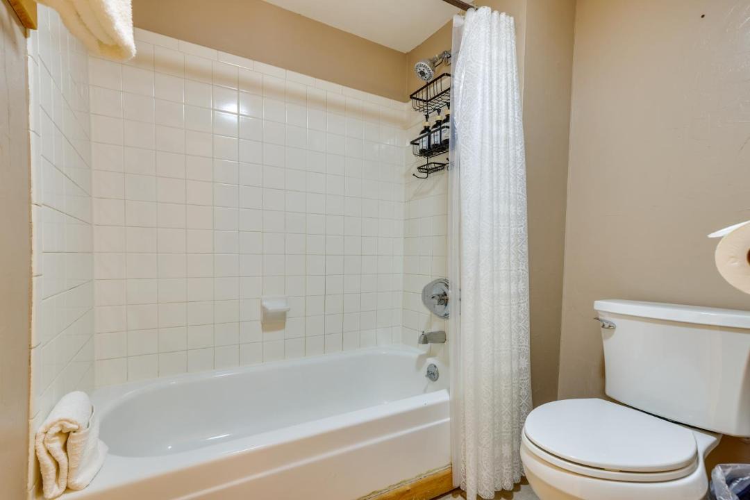 Photo of Bathroom in Warrior's Mark