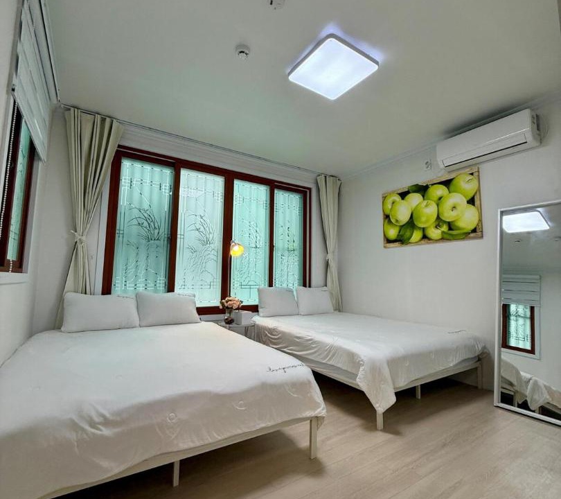 Photo of Bedroom in Sincheondong