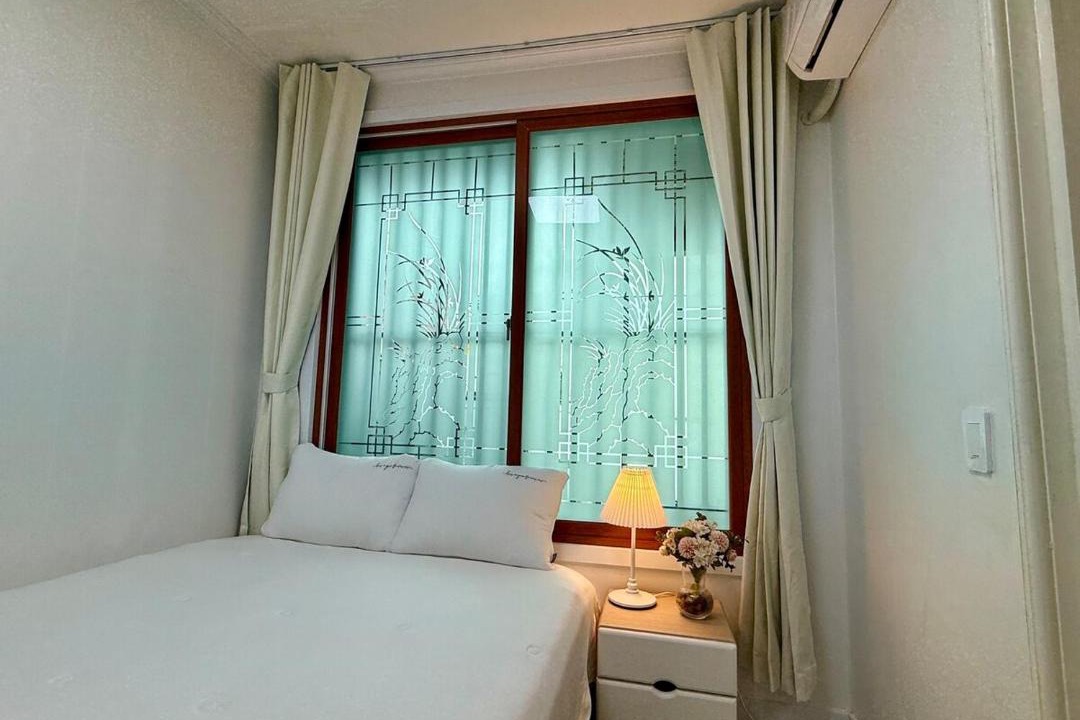 Photo of Bedroom in Sincheondong