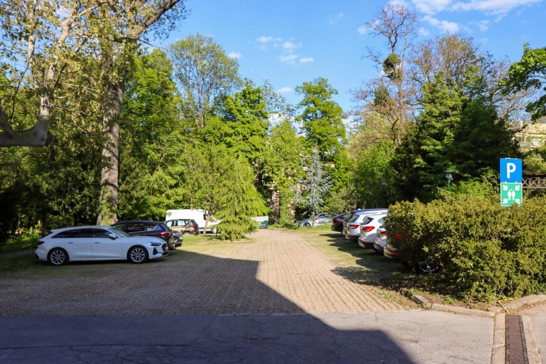 Photo of Others in Meidling
