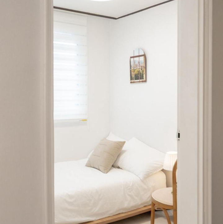 Photo of Bedroom in Daejo-dong
