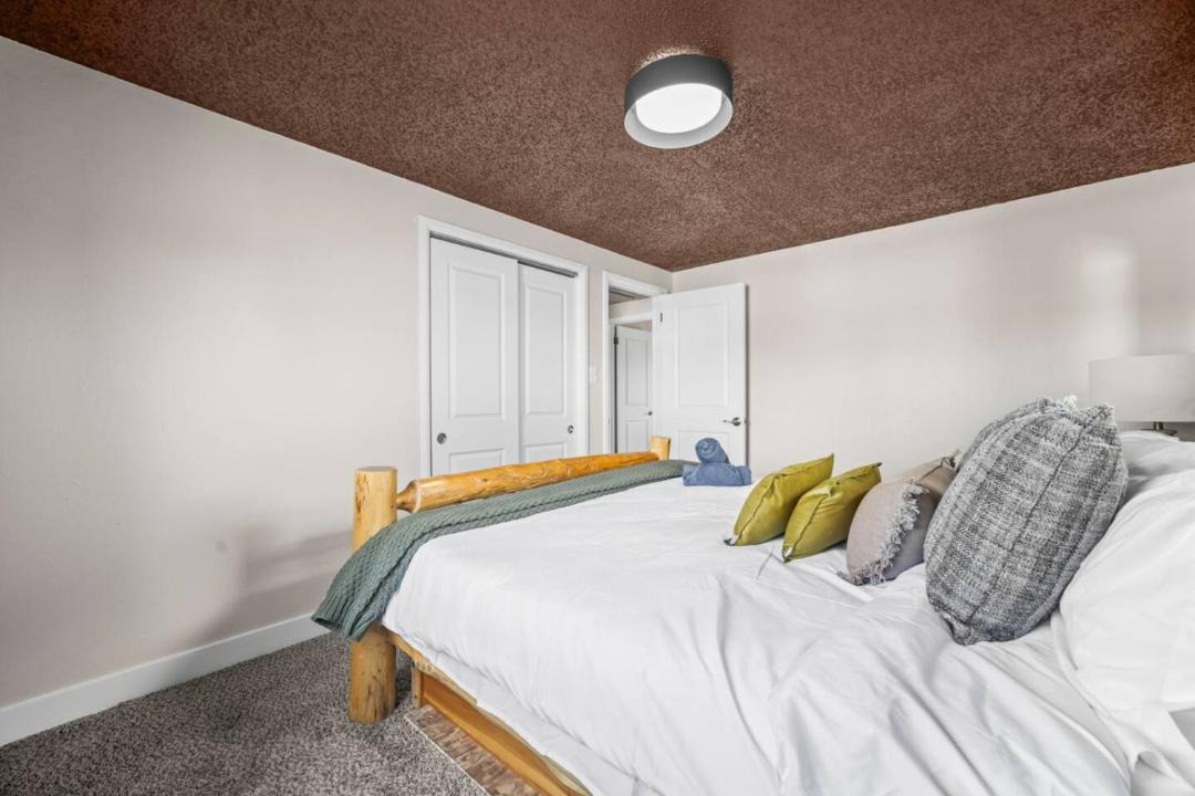 Photo of Bedroom in Northglenn