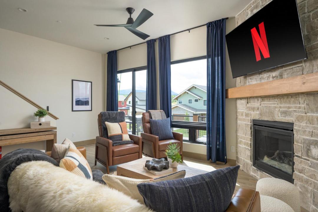 Photo of Livingroom in Fraser
