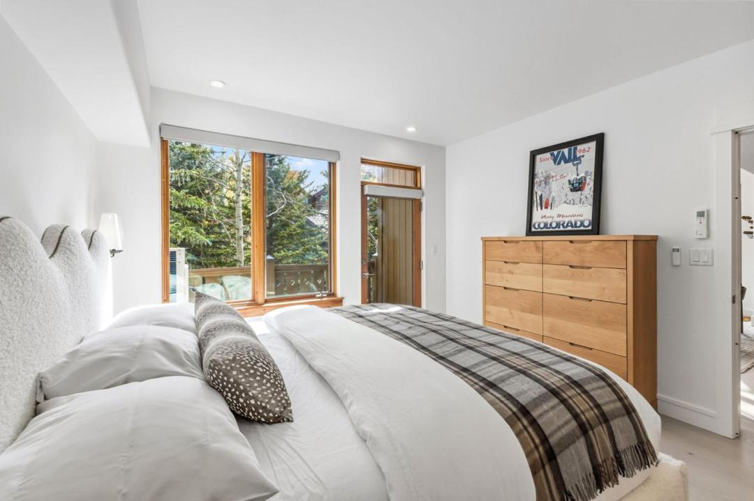 Photo of Bedroom in Edwards