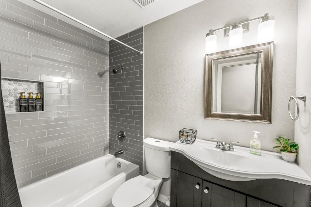 Photo of Bathroom in Arvada