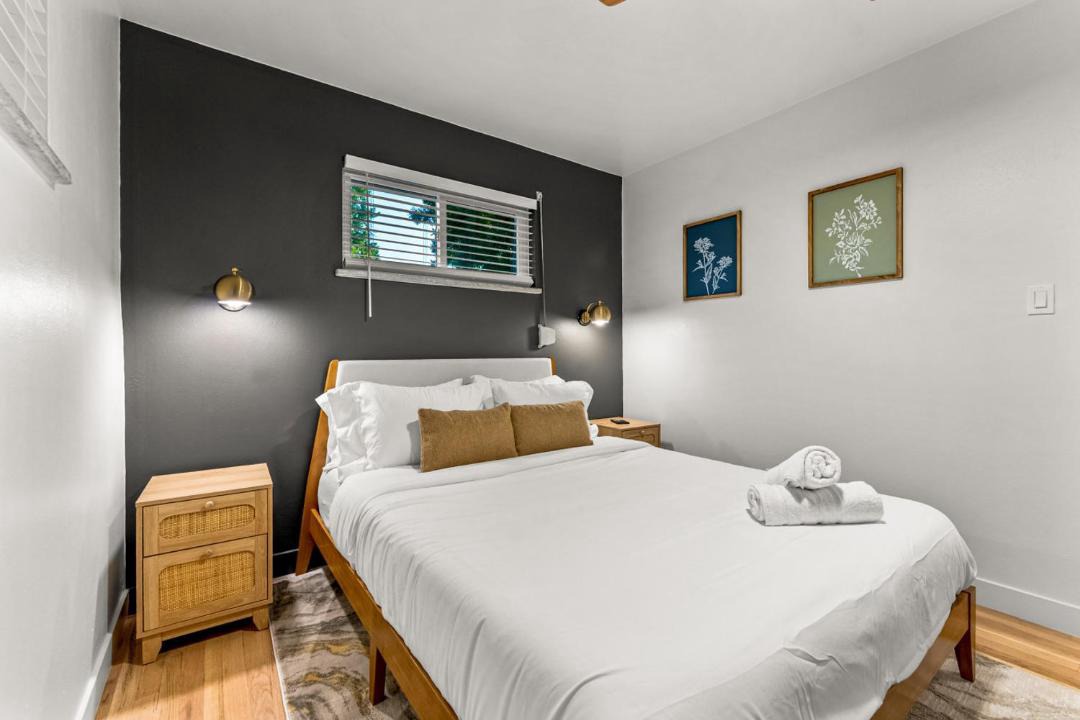 Photo of Bedroom in Scenic Heights