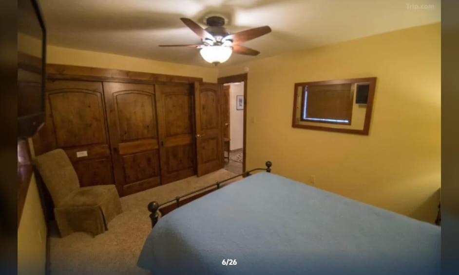 Photo of Bedroom in Summit Cove