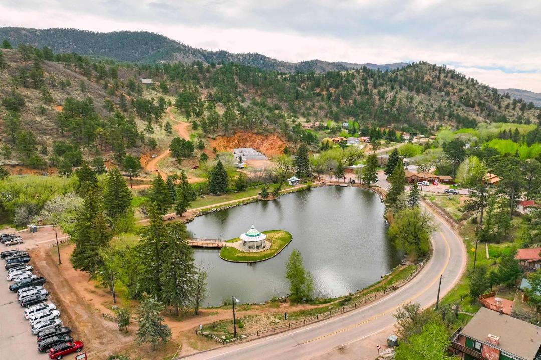 Photo of Others in Green Mountain Falls