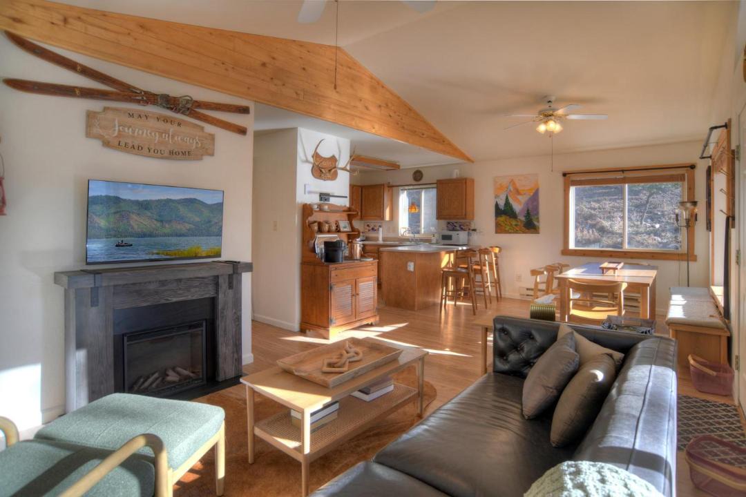 Photo of Others in Forest Lakes
