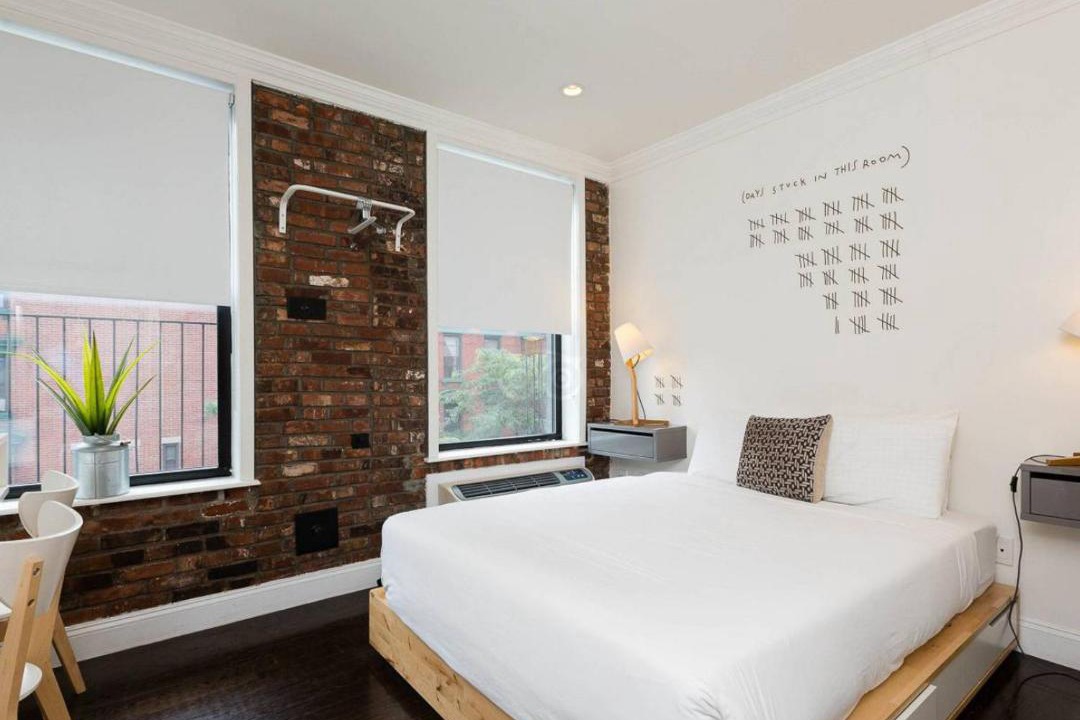 Photo of Bedroom in Midtown South