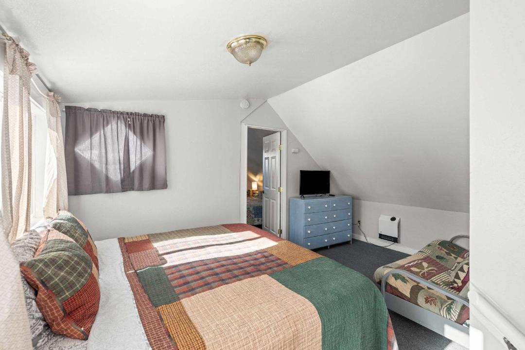 Photo of Bedroom in Leadville North