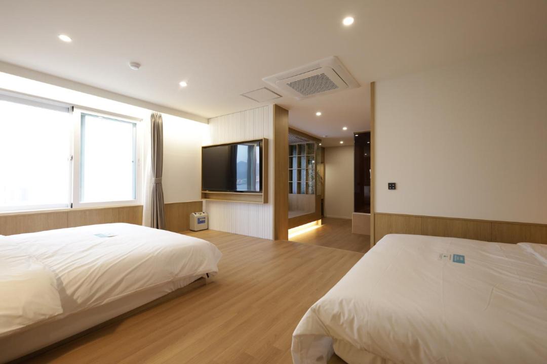 Photo of Bedroom in Masan