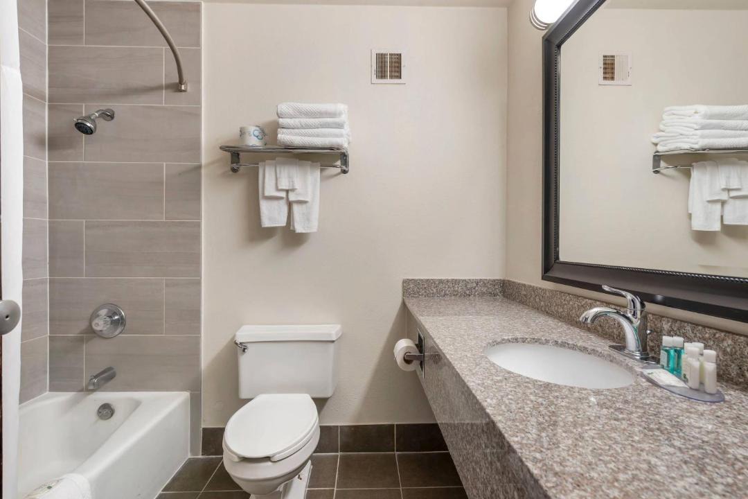 Photo of Bathroom in Alamosa