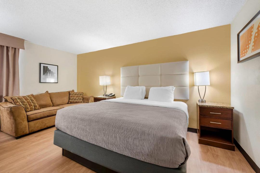 Photo of Bedroom in Alamosa