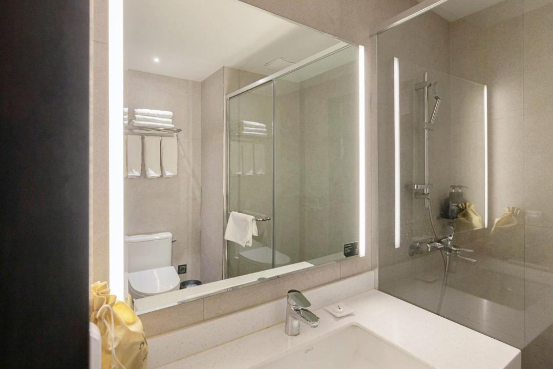 Photo of Bathroom in Guwol-dong