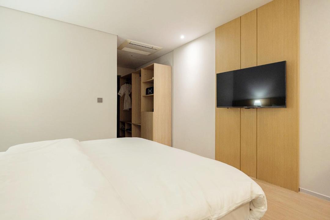 Photo of Bedroom in Guwol-dong