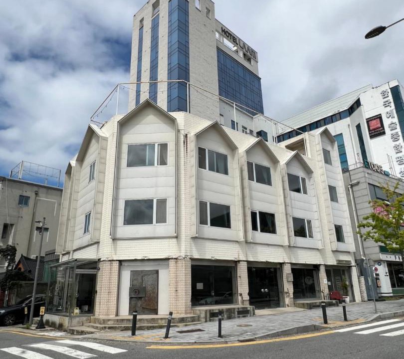 Photo of Others in Dong-Gu