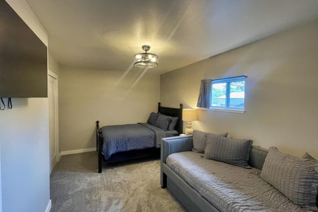 Photo of Bedroom in Larkspur