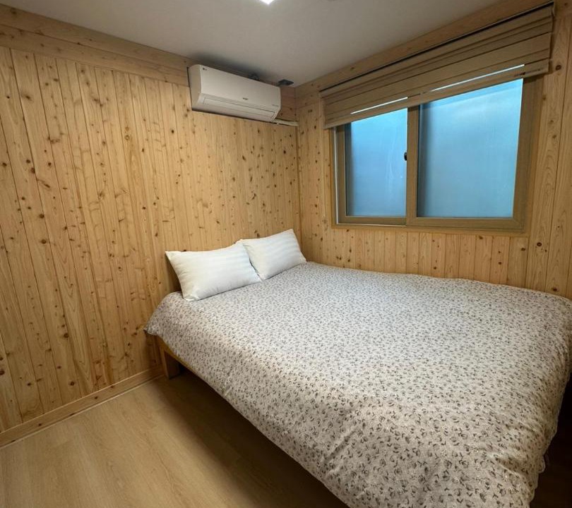 Photo of Bedroom in Cheongpa-dong