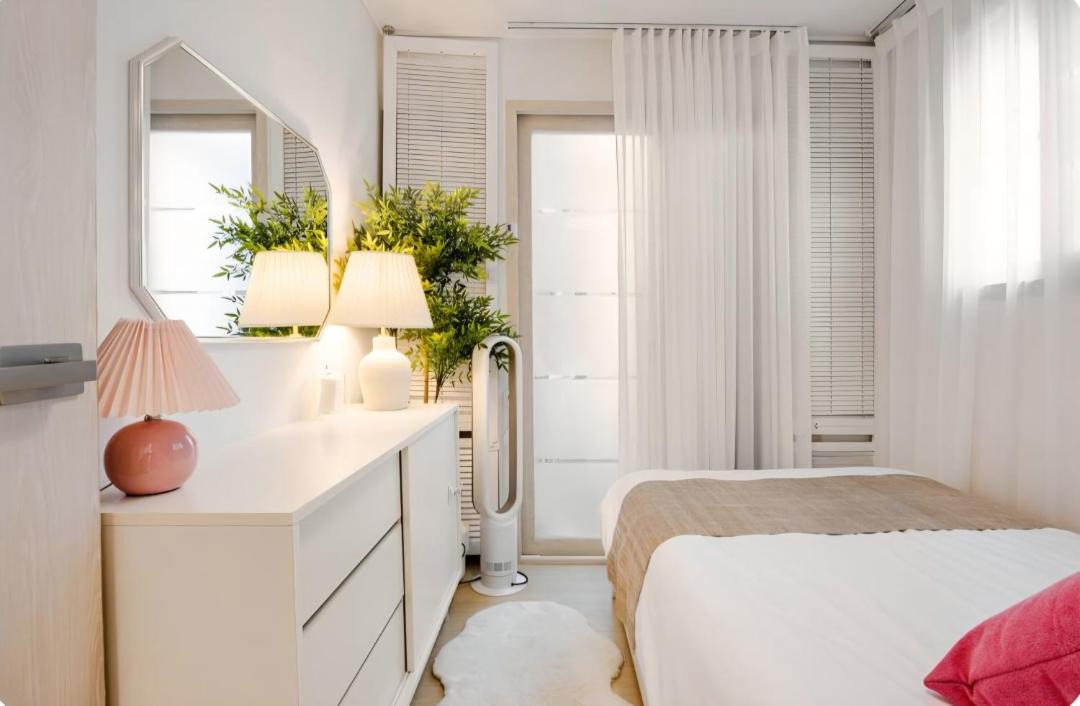 Photo of Bedroom in Hapjeong-dong