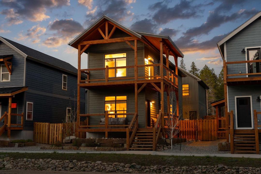 Photo of Others in Leadville North