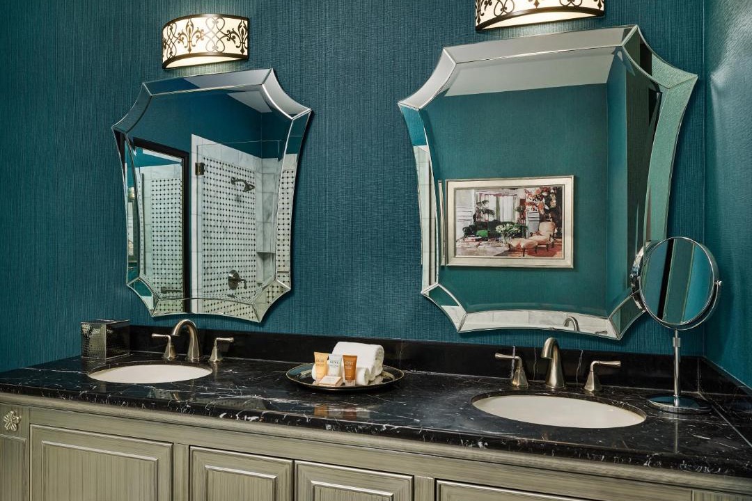 Photo of Bathroom in Aurora