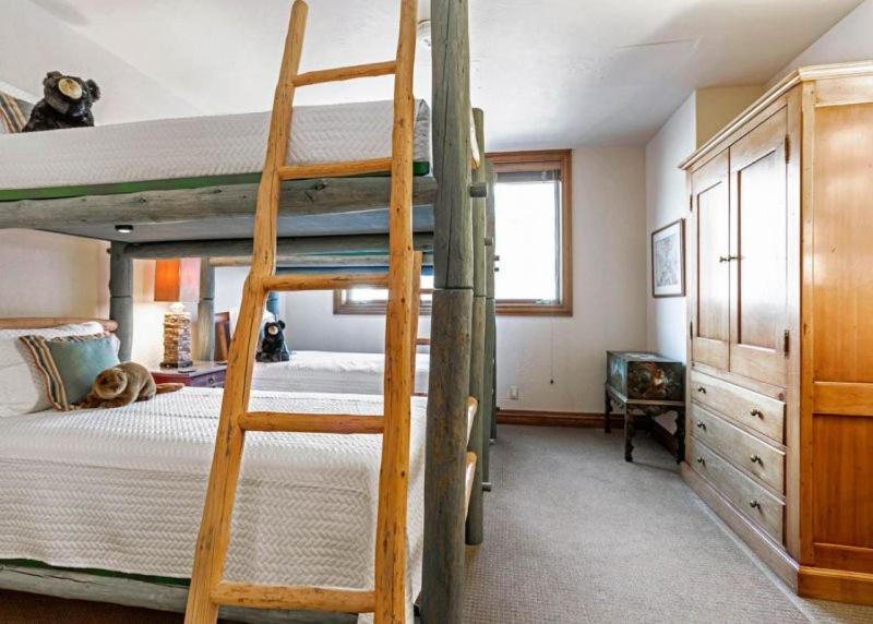 Photo of Bedroom in Beaver Creek