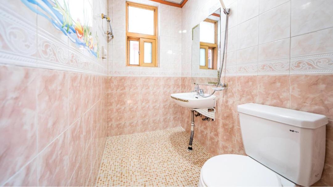 Photo of Bathroom in Namsan