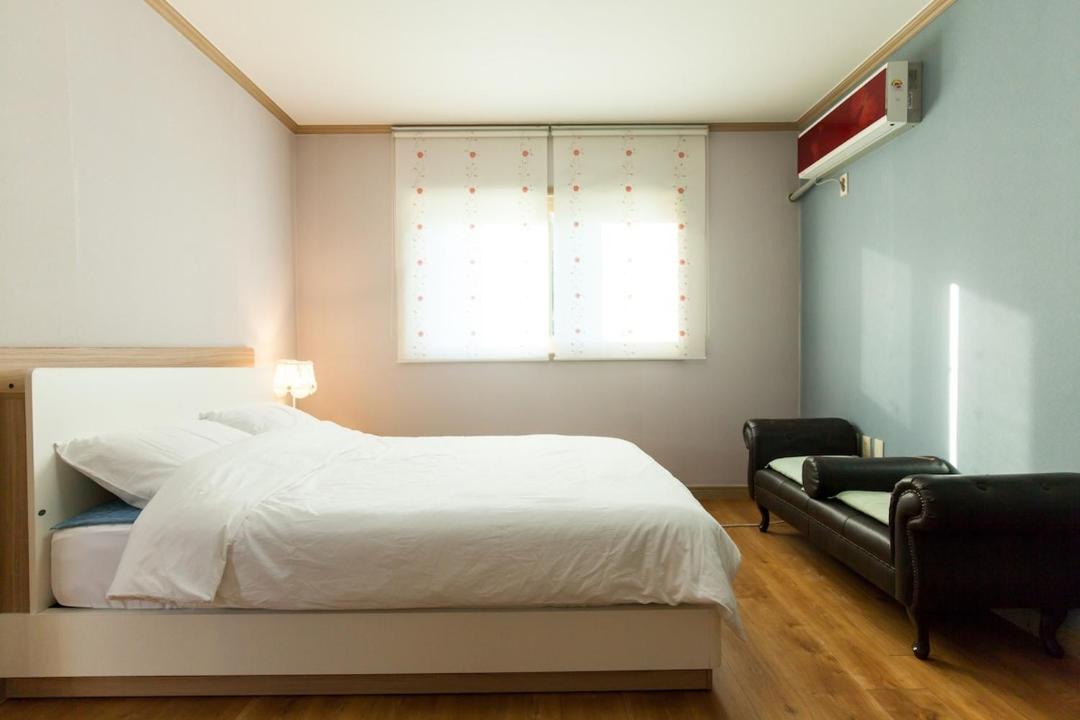 Photo of Bedroom in Gujwa