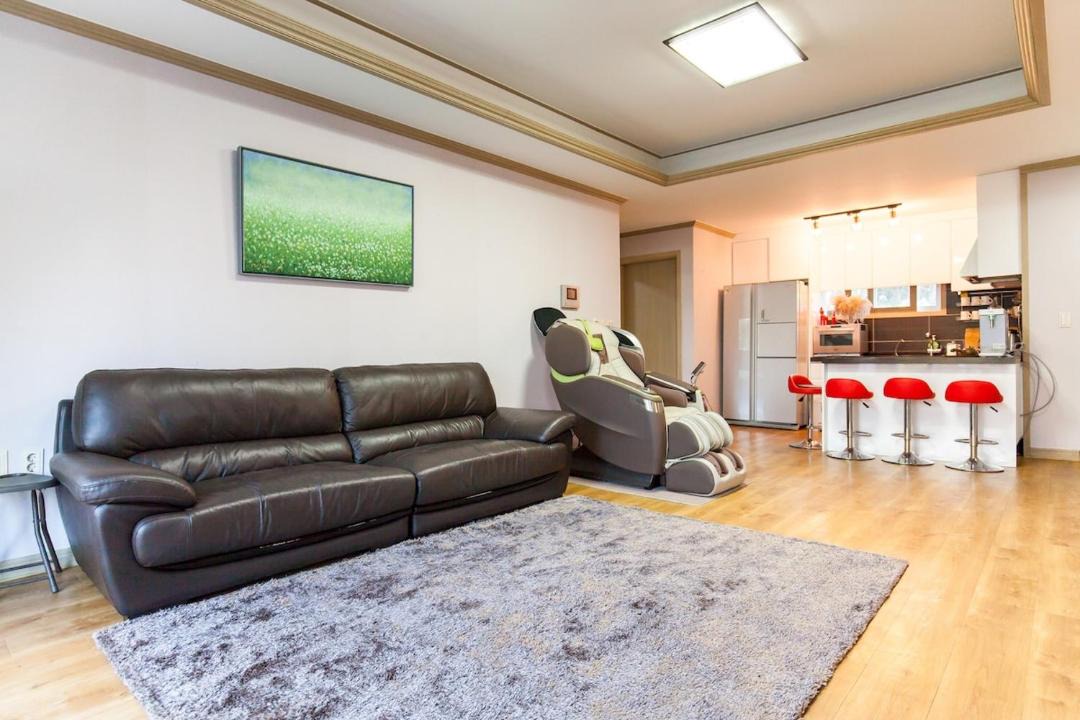Photo of Livingroom in Gujwa