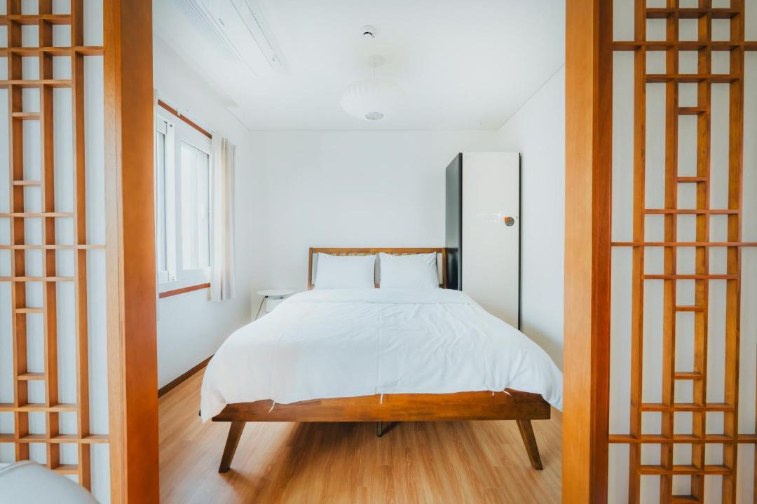 Photo of Bedroom in Pyoseon