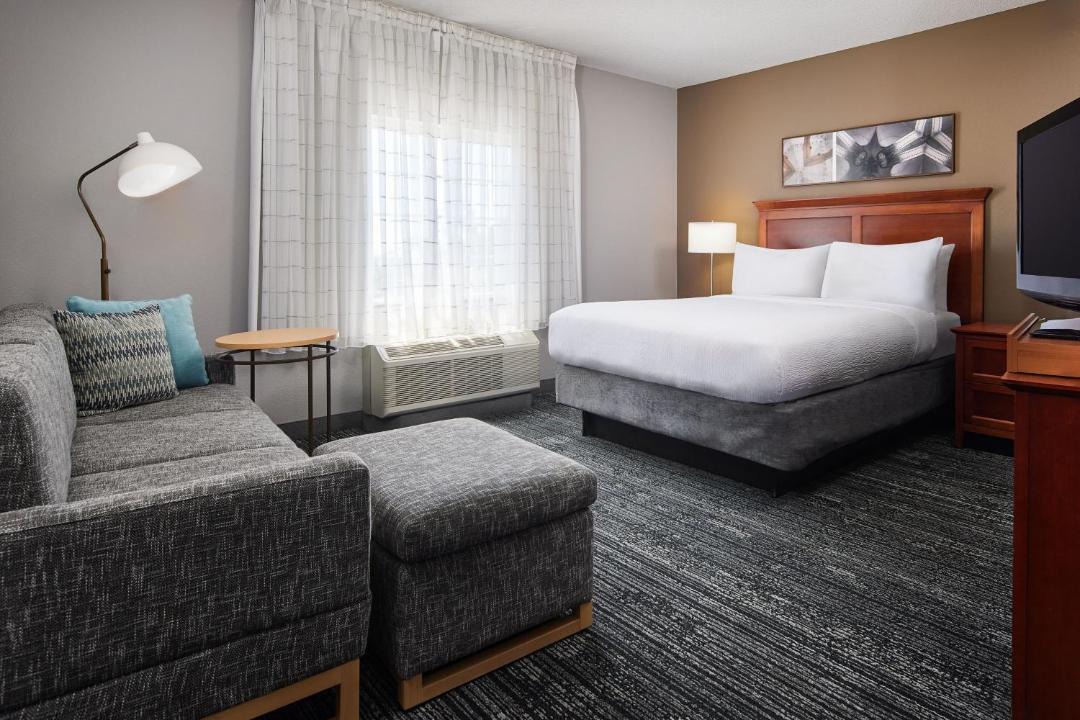 Photo of Bedroom in Southeast Colorado Springs