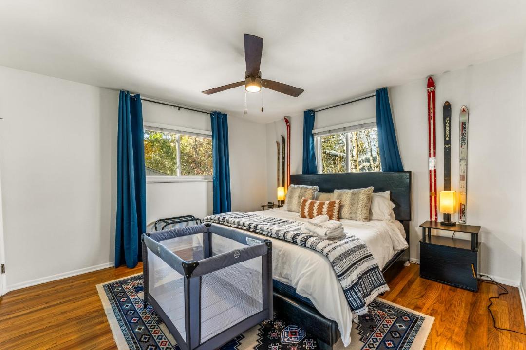 Photo of Bedroom in East Colorado Springs