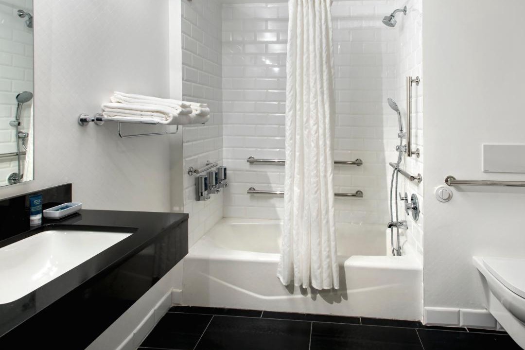 Photo of Bathroom in Hudson Square