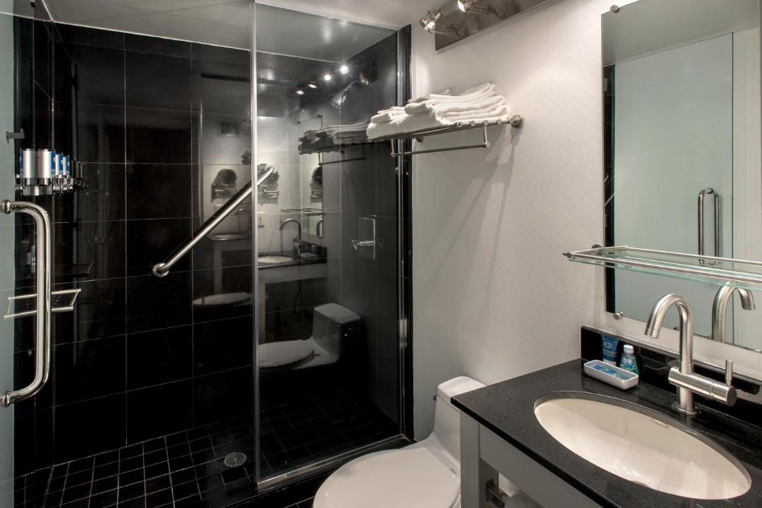 Photo of Bathroom in Hudson Square