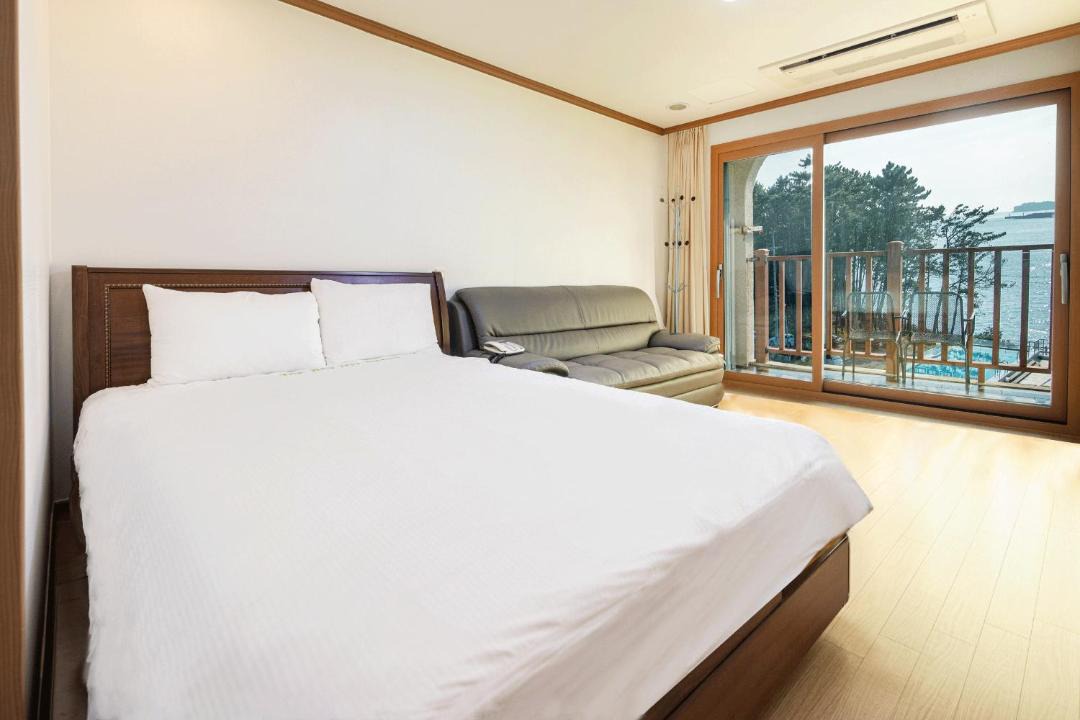 Photo of Bedroom in Songsan-dong