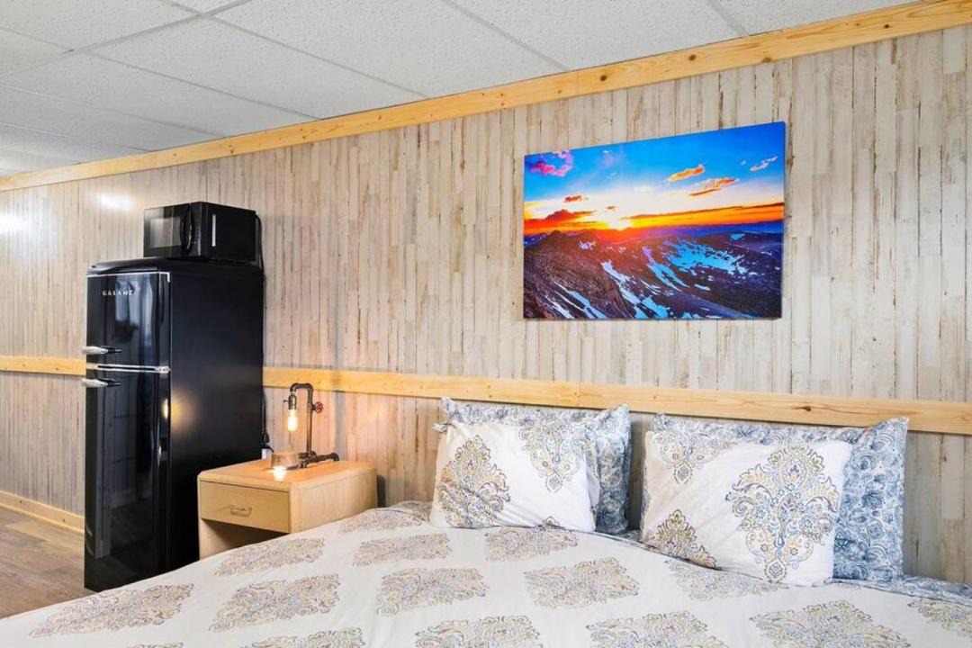 Photo of Others in Leadville