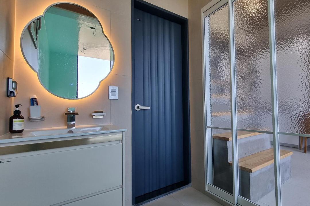 Photo of Bathroom in Hallim