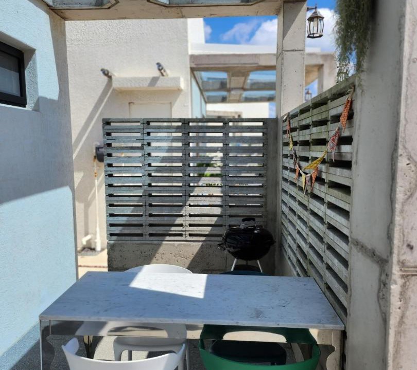 Photo of Patio Balcony in Hallim