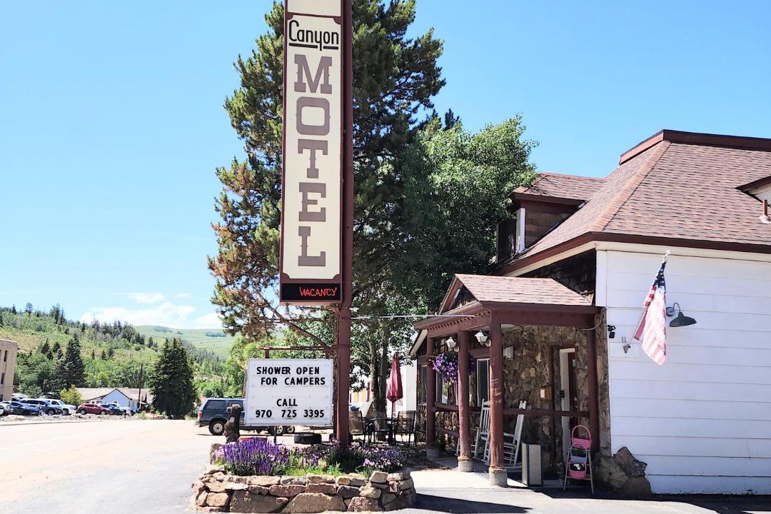 Photo of Others in Hot Sulphur Springs